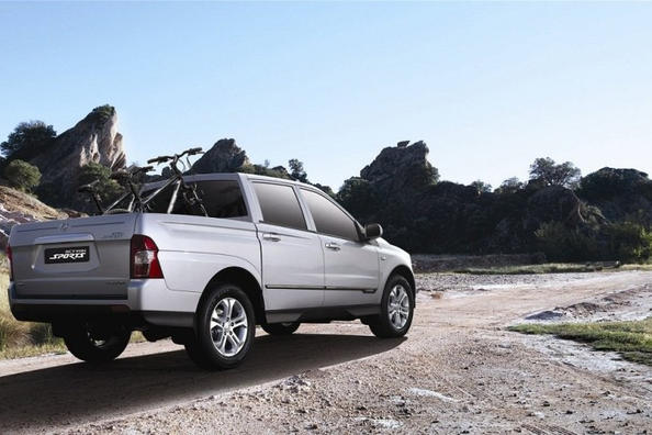 Sfoglia il pick-up Ssang Yong Actyon Sports Foto 3