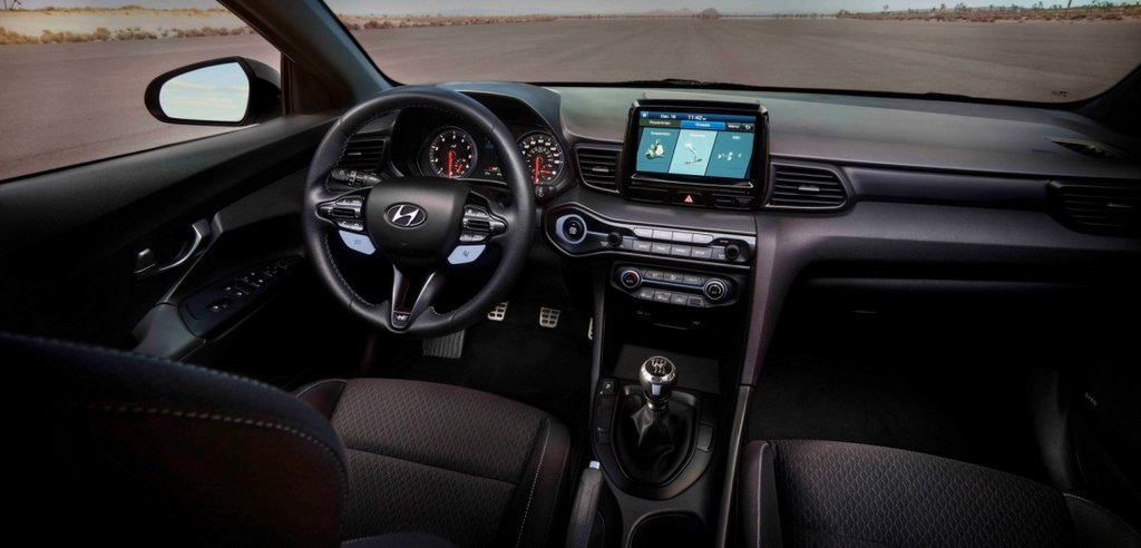 Sfoglia berlina Hyundai Veloster seconda generazione