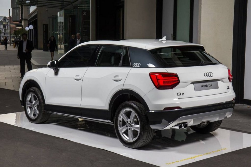 Recensione di un crossover compatto Audi Q2