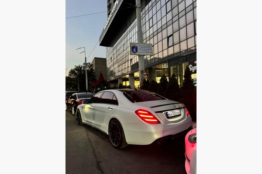 Mercedes S-class W222 2013-2022 Kit estetico S63 AMG (restyling 2018) Foto 20