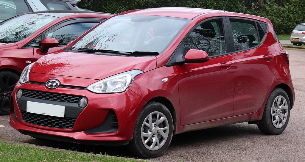 Sfoglia cinque porte berlina Hyundai i10