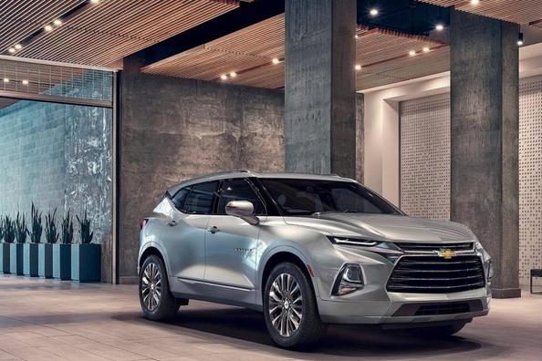 Crossover Chevrolet Blazer 2019 anno modello