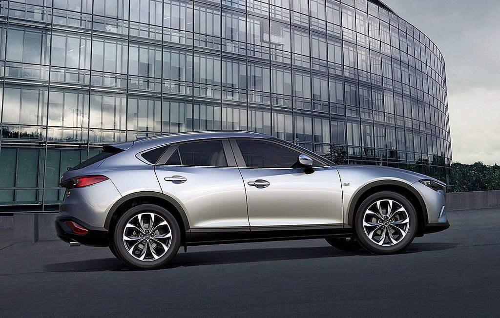 Compatto crossover Mazda CX-4