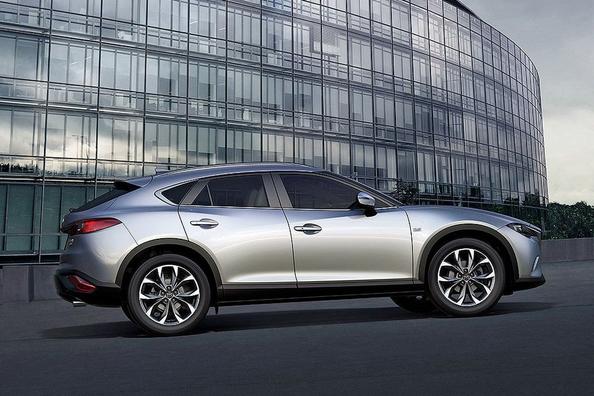 Compatto crossover Mazda CX-4 Foto 7