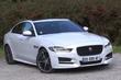 Panoramica della berlina Jaguar XE foto 8