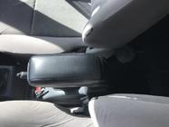 Ford Connect 2002–2006 Bracciolo foto 3