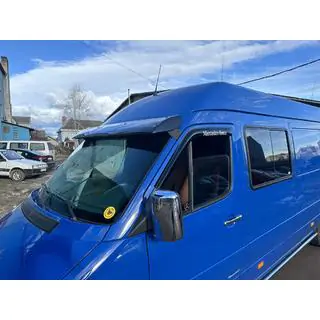 Visiera parabrezza (nero lucido, 5mm) Mercedes Sprinter W901/902/903/904/905 1995–2006 foto 3