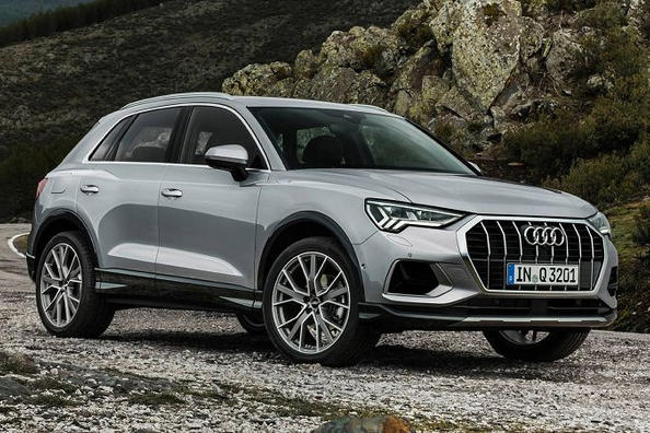 Sfoglia Audi Q3 seconda generazione