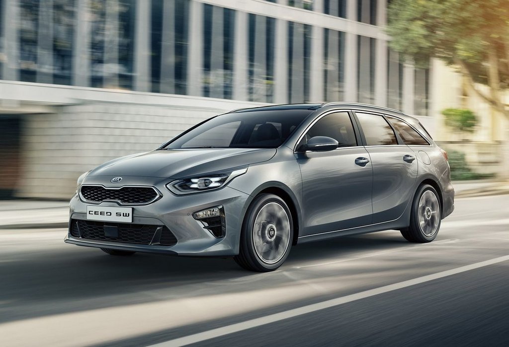 Sfoglia station wagon Kia Ceed SW di terza generazione