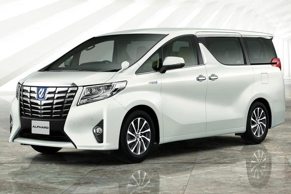 Di lusso, minivan Toyota Yaris di terza generazione