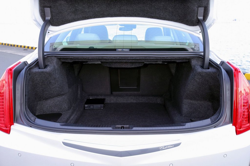 Berlina di lusso Cadillac ATS