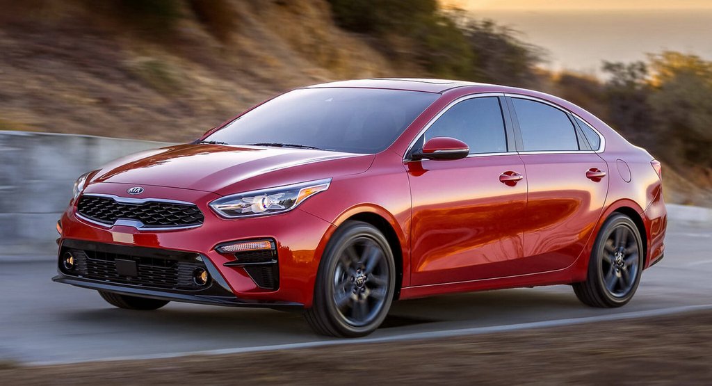 Berlina Kia Cerato quarta generazione