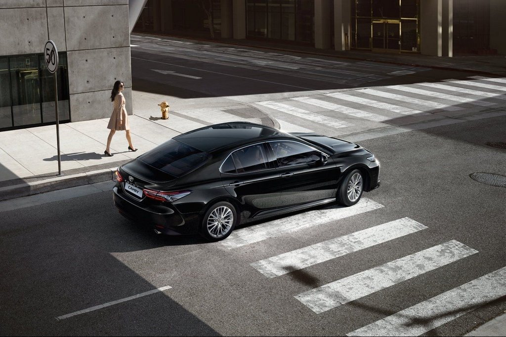 La seconda indagine Toyota Camry 2018 anno modello