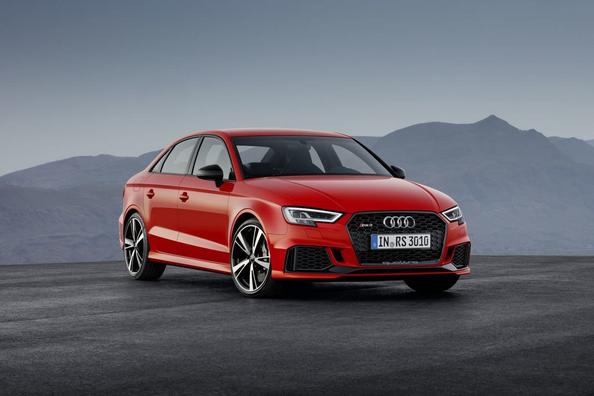 La berlina sportiva di Audi RS3