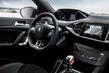 Recensione di carica di una berlina Peugeot 308 GTi foto 6