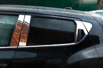 Nissan Juke 2010-2019 Modanature Montanti Porta in Acciaio Inox (8 pz) foto 3