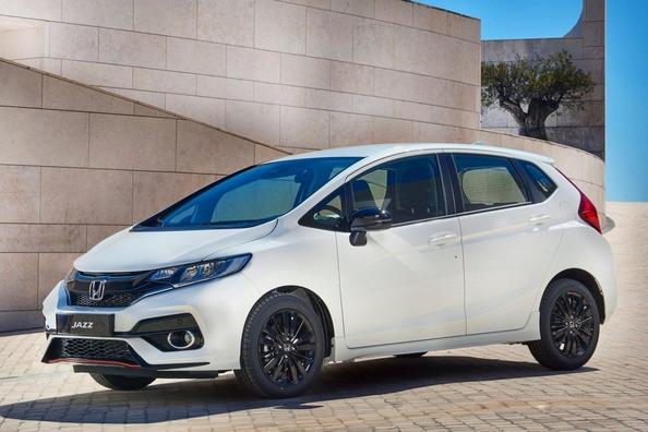 Recensione aggiornato berlina compatta Honda Jazz