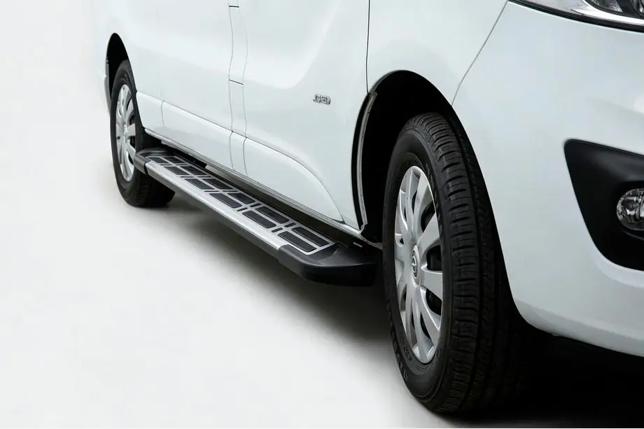 Nissan NV300/Primastar 2016- Pedane Laterali Sunrise (2 pz, Alluminio) Image