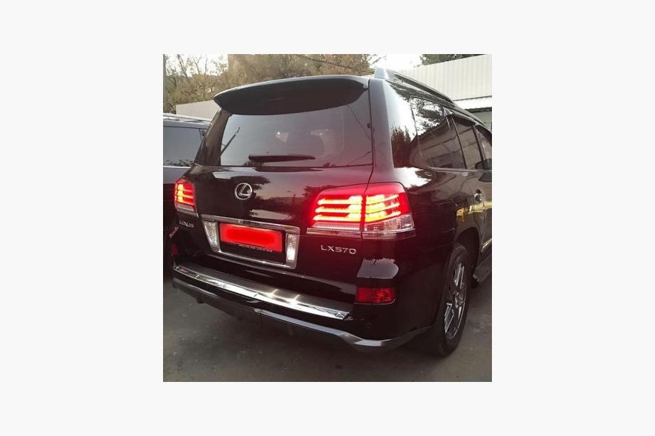 Lexus LX570/450d 2008-2022 Kit Carrozzeria Restyling Auto 2008-2012 a 2012-2016 F-Sport Foto 7