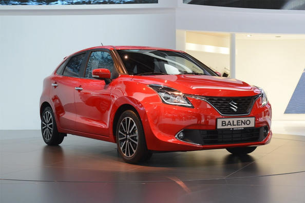 Sfoglia cinque porte berlina Suzuki Baleno