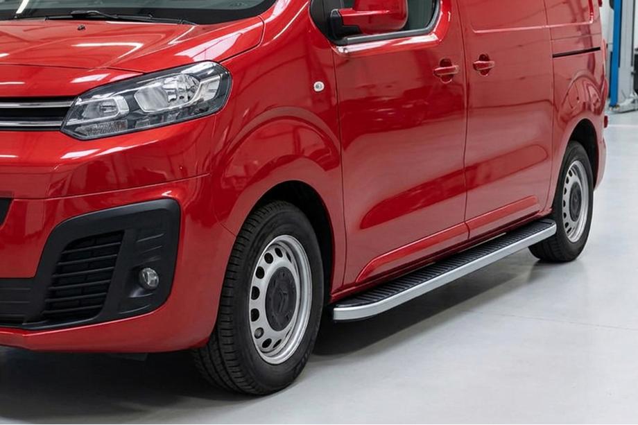 Toyota Proace 2016- Pedane Laterali Tayga Grey (2 pz, Alluminio) Foto 1