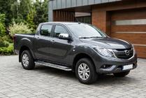Mazda BT-50 2012- Pedane Laterali Maydos V2 (2 pz, Alluminio e Acciaio Inox) foto 1
