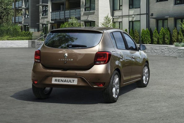 Berlina seconda generazione di Renault Sandero Foto 2