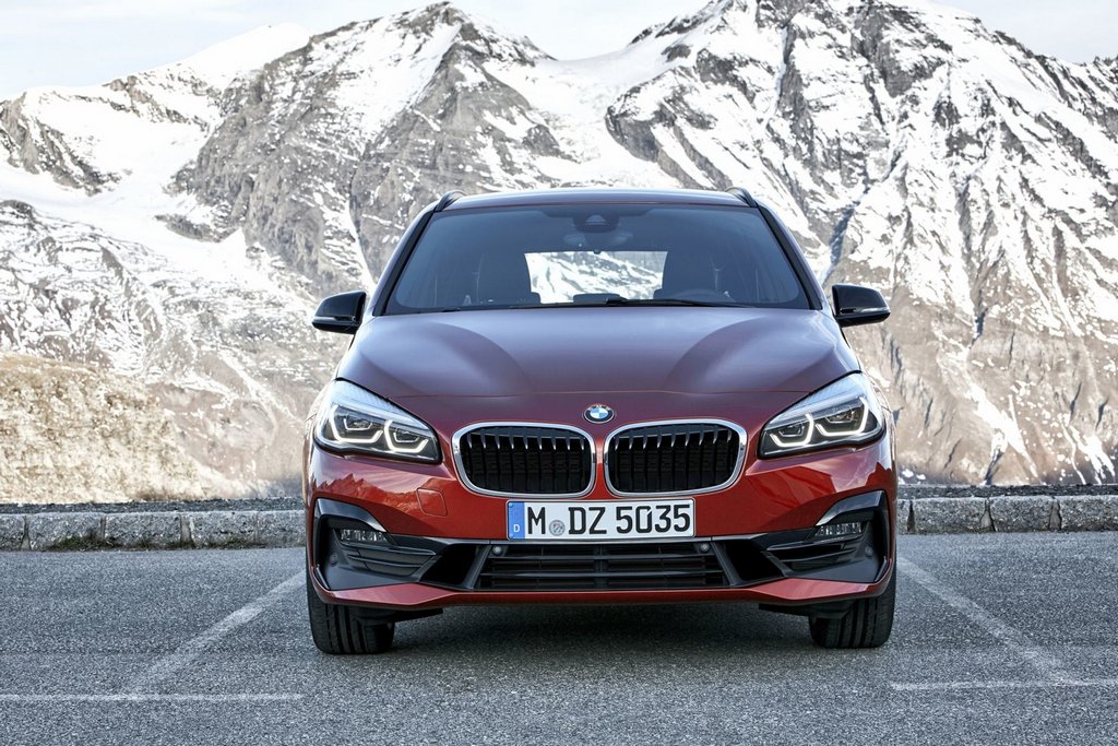 Recensione del furgone compatto BMW Serie 2 Active Tourer