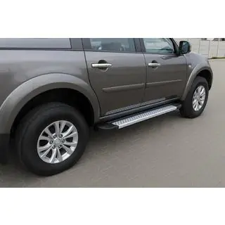 Pedane laterali tipo X5 (2 pz, alluminio) foto 1