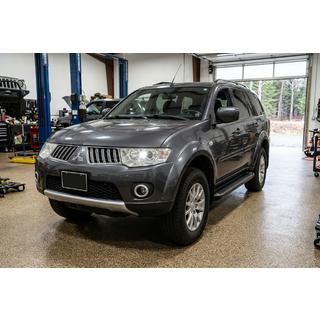 Pedane Laterali Allmond Black (2 pz, Alluminio) Mitsubishi Pajero Sport 2008-2015 foto 1