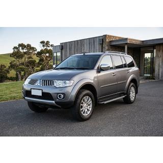 Pedane Laterali RedLine V1 (2 pz, Alluminio) Mitsubishi Pajero Sport 2008-2015 foto 1