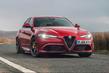 Panoramica della berlina Alfa Romeo Giulia foto 9