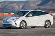 La quarta generazione della berlina ibrida Toyota Prius foto 1