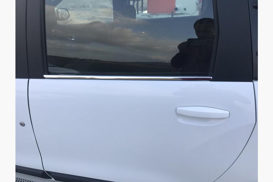Dacia Lodgy 2012-2022 Cornici Finestrini Acciaio Inox (4 pz) Foto 2