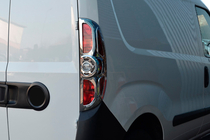 Opel Combo 2012-2018 Cornici fanali posteriori (2012-2015, 2 pz, plastica) foto 1