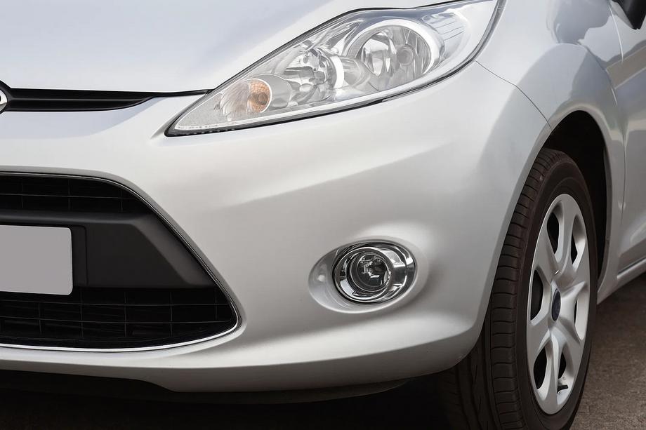 Ford Fiesta 2008-2017 Coperture fari fendinebbia (2 pz, plastica) Image