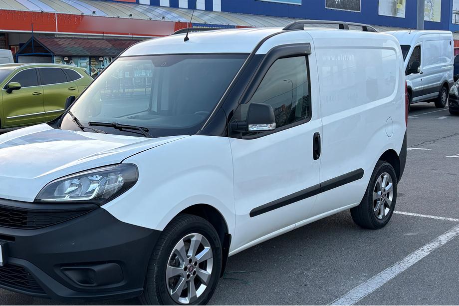 Opel Combo 2012-2018 Barre portatutto Skyport (nere) Base Maxi Image