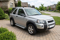 Land Rover Freelander I 1997-2006 Pedane Laterali Maya V2 (2 pz, Alluminio) foto 1