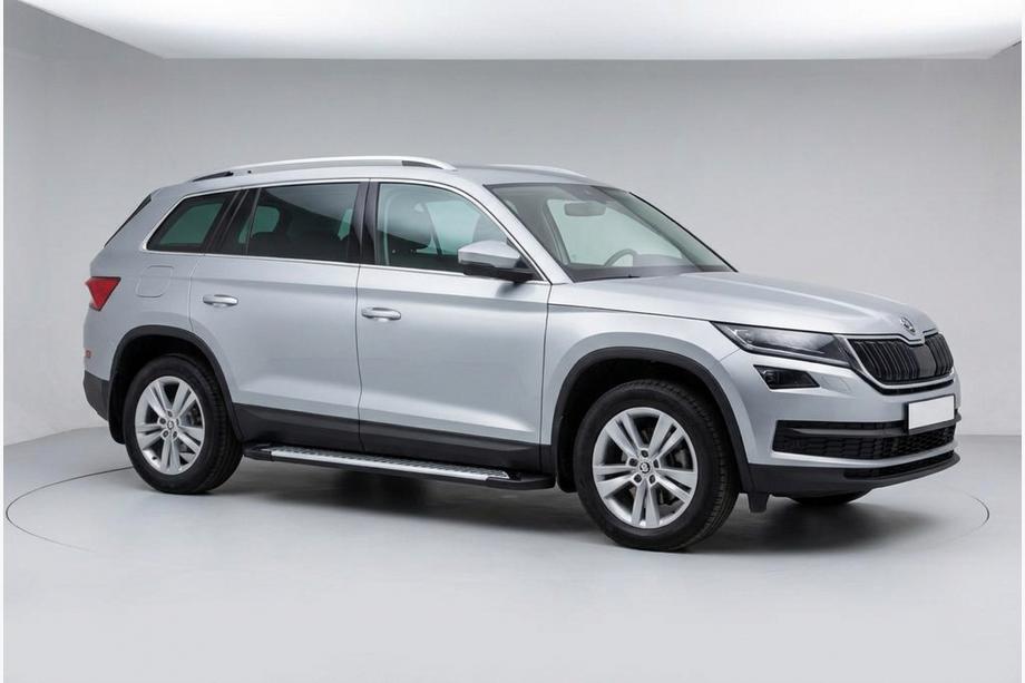 Skoda Kodiaq 2016-2023 Pedane Laterali Line (2 pz, Alluminio) Image