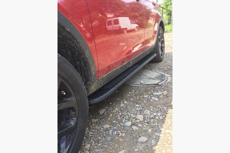 Land Rover Discovery Sport 2014- Pedane Laterali Bosphore Black (2 pz, Alluminio) Foto 7
