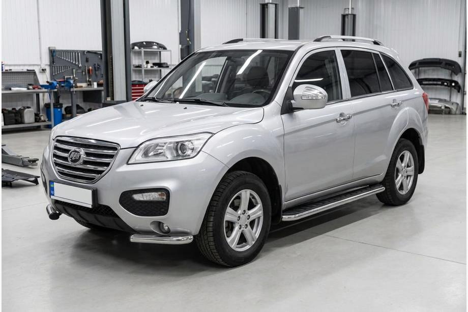 Lifan X60 2011- Pedane Laterali Maydos V1 (2 pz, Alluminio) Foto 1