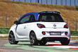 Sfoglia costruisce berlina Opel Adam foto 8