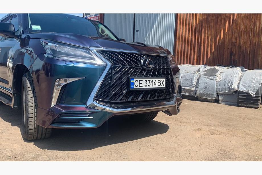 Lexus LX570/450d 2008-2022 Kit Carrozzeria (TRD Sport 2017-2020) Foto 15
