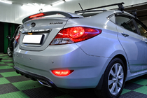 Hyundai Accent 2011-2017 Spoiler Niken V2 (primer per verniciatura) foto 3