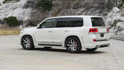 Toyota Land Cruiser 200 2007-2021 Kit carrozzeria 2016-2021 (Wald) foto 11