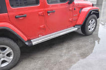Jeep Wrangler 2007-2017 Pedane Laterali Silver (2 pz) foto 4