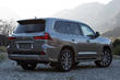 Una panoramica aggiornata del suv Lexus LX foto 4