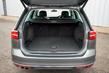 Sfoglia station wagon Volkswagen Passat Variant foto 9