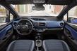 Sfoglia ibrida di modifica della berlina Toyota Yaris Hybrid foto 5