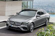 Panoramica della berlina Mercedes-Benz E-Class di quinta generazione foto 3